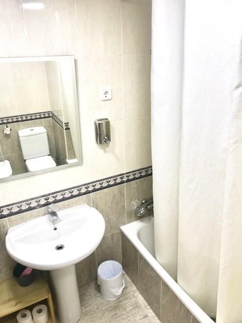 Hostal Μπαδαλόνα Εξωτερικό φωτογραφία