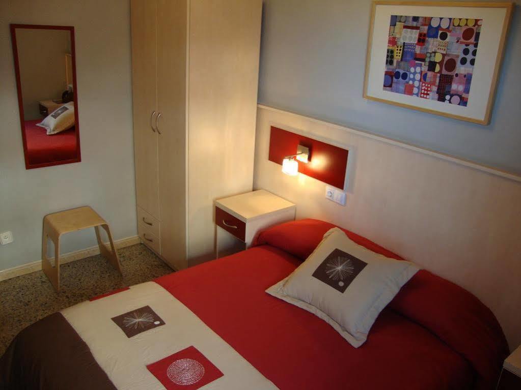 Hostal Μπαδαλόνα Εξωτερικό φωτογραφία
