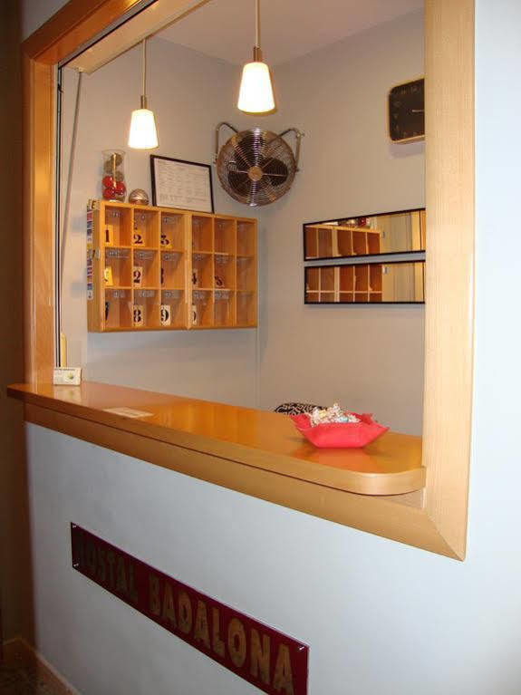 Hostal Μπαδαλόνα Εξωτερικό φωτογραφία
